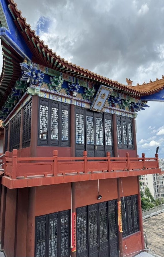 江门茶庵古寺 寺庙仿古门窗、寺庙栏杆案例